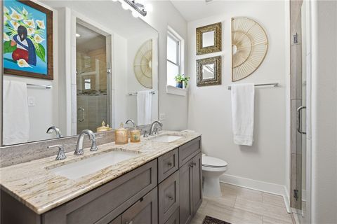 Tiny photo for 410 N Peach St, Tomball, TX 77375 (MLS # 26002638)