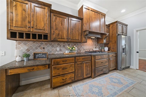 Tiny photo for 9201 Brookwater Circle, College Station, TX 77845 (MLS # 26011816)
