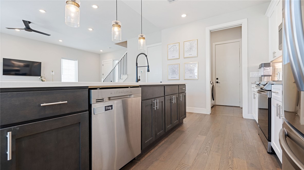 College Station, Texas 77840, United States, 4 Bedrooms Bedrooms, ,5 BathroomsBathrooms,Residential,Active,235539