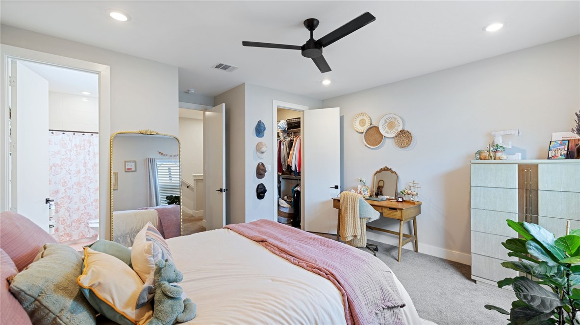 College Station, Texas 77840, United States, 4 Bedrooms Bedrooms, ,5 BathroomsBathrooms,Residential,Active,235539