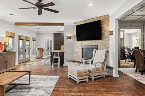 Tiny photo for 1502 Reimer ST, Brenham, TX 77833 (MLS # 26006552)