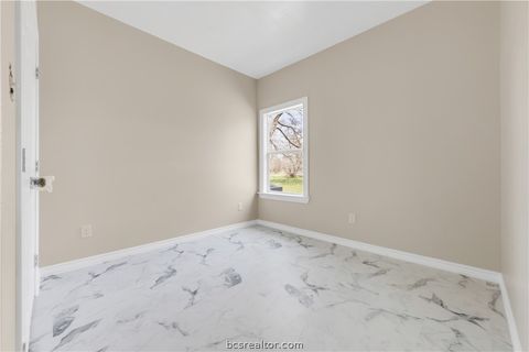 Tiny photo for 1309 W Washington Avenue, Navasota, TX 77868 (MLS # 26005142)