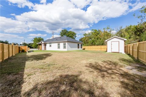 Tiny photo for 1309 W Washington Avenue, Navasota, TX 77868 (MLS # 26005142)
