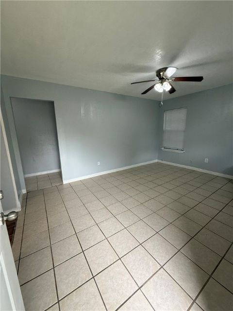 Tiny photo for 1701 Rosedale Street, Bryan, TX 77803 (MLS # 25010860)
