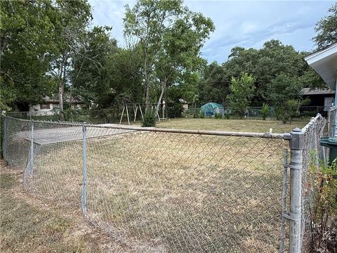 Tiny photo for 1701 Rosedale Street, Bryan, TX 77803 (MLS # 25010860)