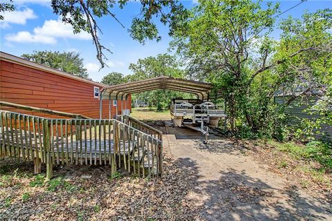 Tiny photo for 108 Moss Oak Circle, Somerville, TX 77879 (MLS # 26005986)