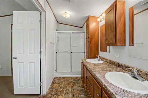 Tiny photo for 108 Moss Oak Circle, Somerville, TX 77879 (MLS # 26005986)