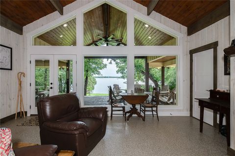 8695 Clyde Acord Road Franklin TX 77856