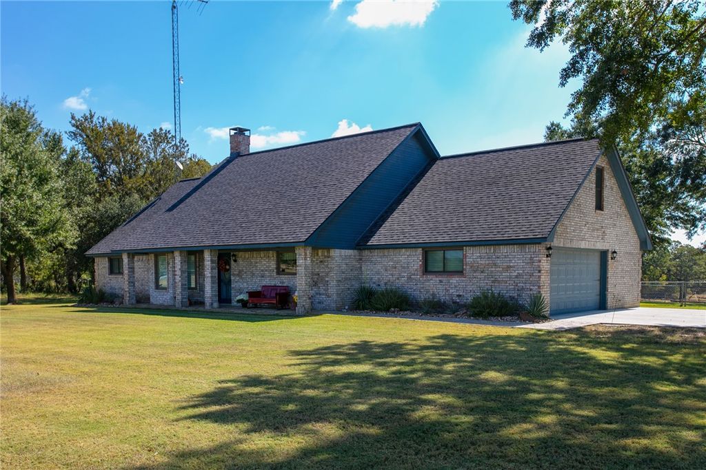 Photo of 974 State Highway 21 E, Caldwell, TX 77836 (MLS # 25010850)