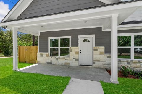 Tiny photo for 1913 Marshall Avenue, Bryan, TX 77803 (MLS # 26008619)
