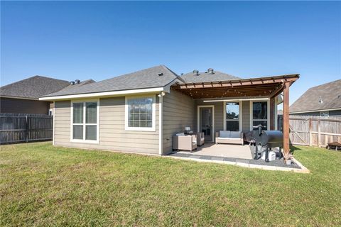 Tiny photo for 2094 Positano Loop, Bryan, TX 77808 (MLS # 26003514)