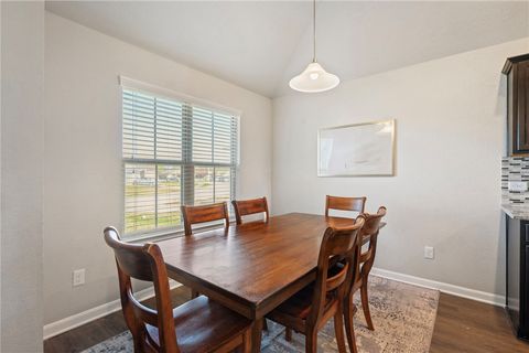 Tiny photo for 2094 Positano Loop, Bryan, TX 77808 (MLS # 26003514)