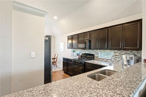 Tiny photo for 2094 Positano Loop, Bryan, TX 77808 (MLS # 26003514)