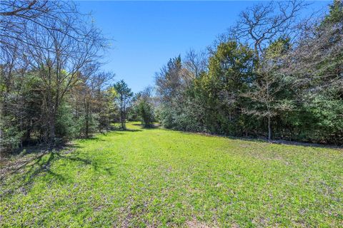 Tiny photo for 11947 Gordon Lane, Bryan, TX 77808 (MLS # 26003534)