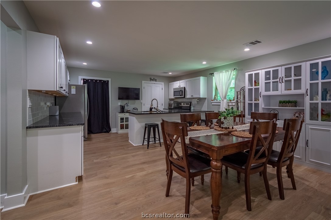 15 Golfclub Drive