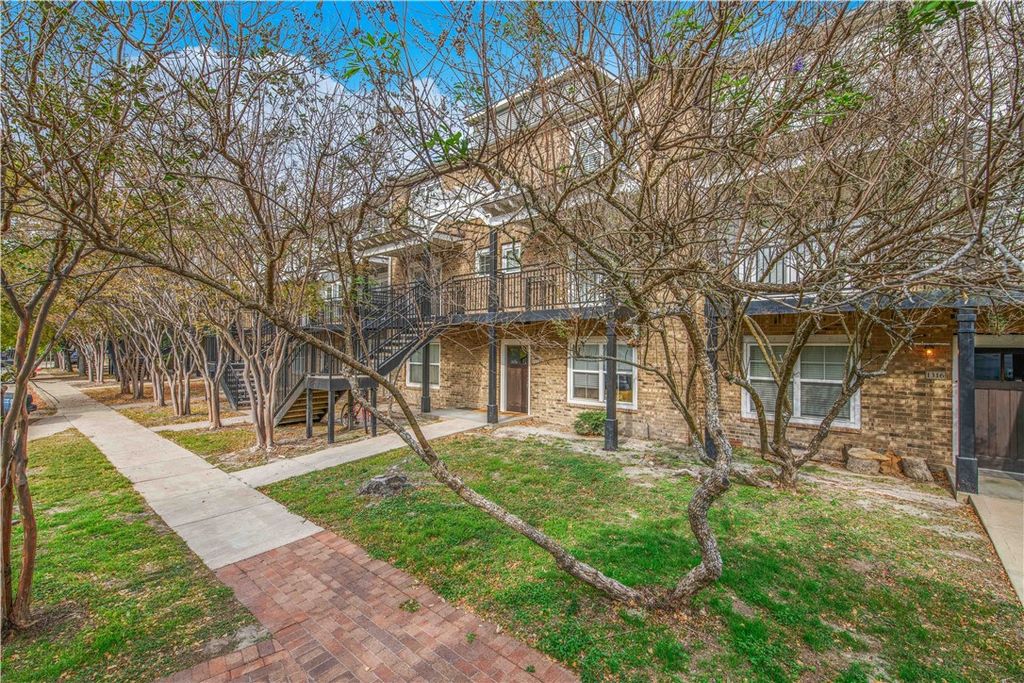 Photo of 1725 Harvey Mitchell Parkway S #1328, College Station, TX 77840 (MLS # 25012179)