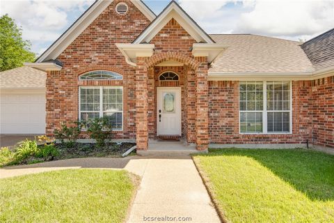 Tiny photo for 4601 Park Haven Circle, Bryan, TX 77802 (MLS # 26005456)