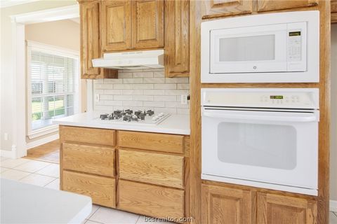 Tiny photo for 4601 Park Haven Circle, Bryan, TX 77802 (MLS # 26005456)