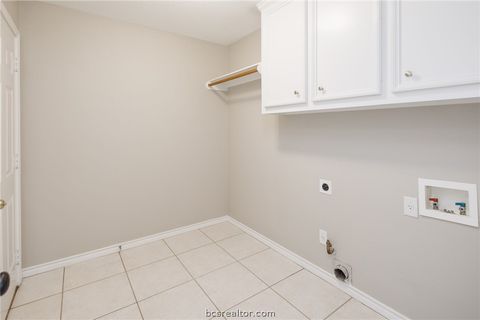 Tiny photo for 4601 Park Haven Circle, Bryan, TX 77802 (MLS # 26005456)
