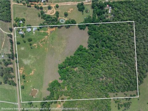 Tiny photo for 3004 County Road 310, Caldwell, TX 77836 (MLS # 26005184)
