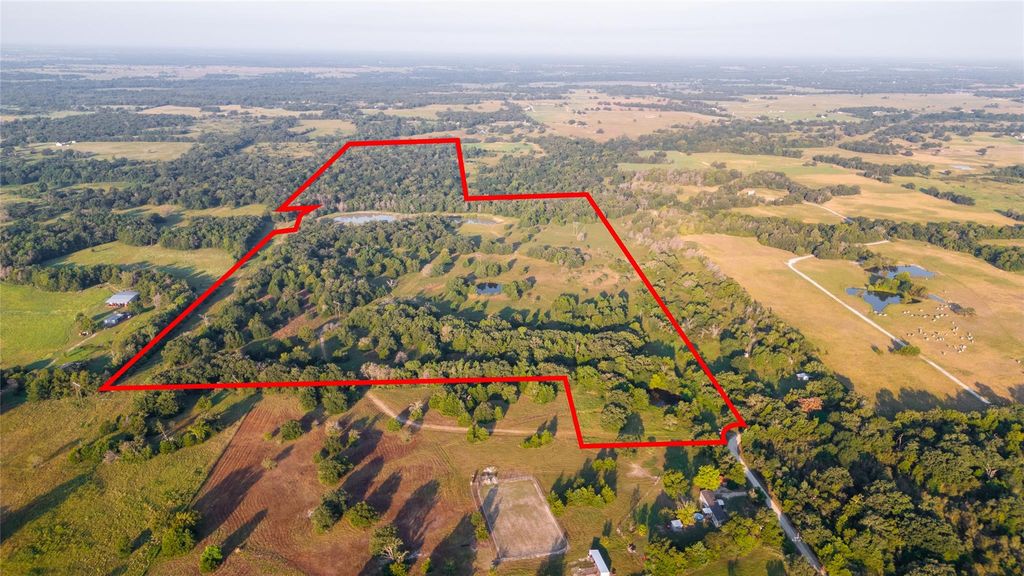 100+/- AC Fellowship Lane E