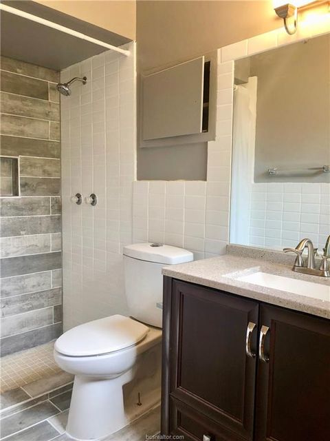 Tiny photo for 807 Vine Street, Bryan, TX 77802 (MLS # 26003602)