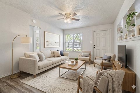 Photo of 1302 E 23rd Street, Bryan, TX 77803 (MLS # 26003369)