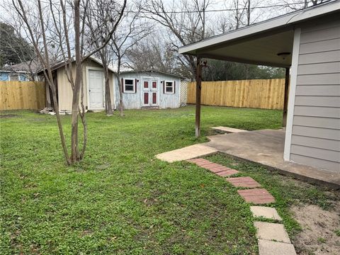 Tiny photo for 1302 E 23rd Street, Bryan, TX 77803 (MLS # 26003369)