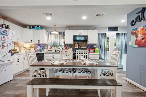 Tiny photo for 4110 Margaret Street, Bryan, TX 77803 (MLS # 26006133)