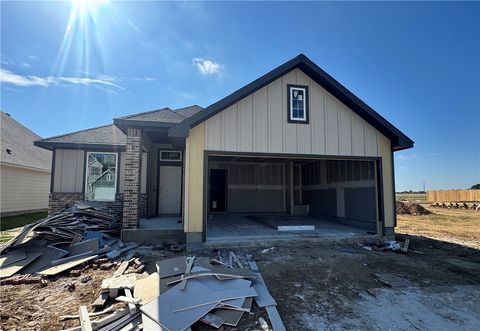 Photo of 2403 Rooke Road, Bryan, TX 77807 (MLS # 25012080)