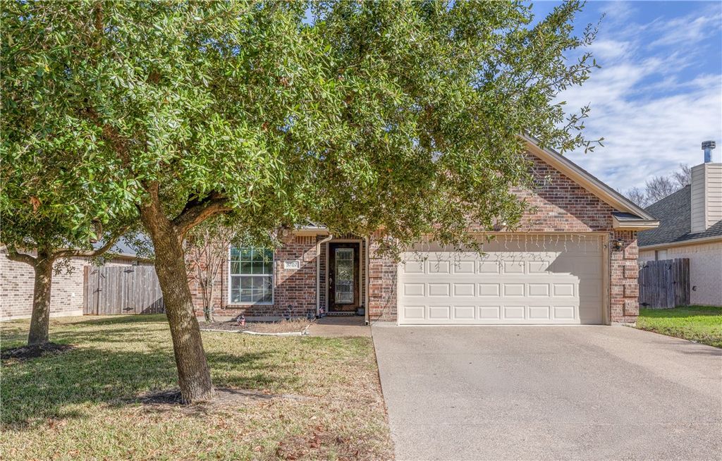 Photo of 3707 Dove Crossing Lane, College Station, TX 77845 (MLS # 26000770)