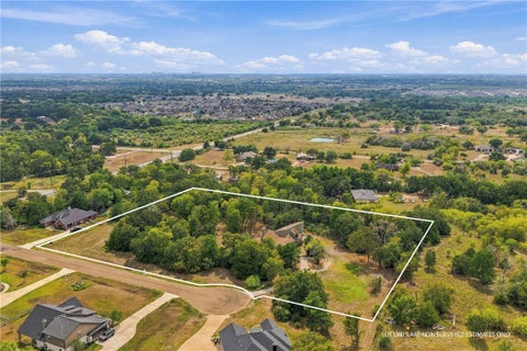 Tiny photo for 5000 Lantern Lane, Bryan, TX 77808 (MLS # 26011483)
