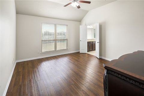 Tiny photo for 2812 Silver Oak Drive, College Station, TX 77845 (MLS # 26000630)