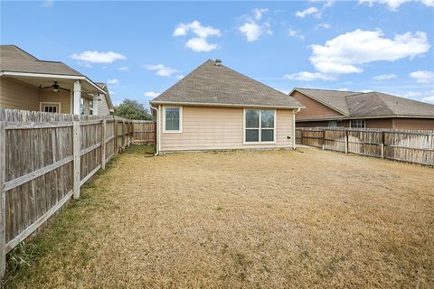 Tiny photo for 2812 Silver Oak Drive, College Station, TX 77845 (MLS # 26000630)