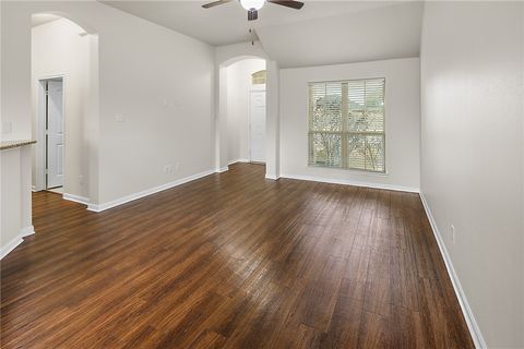 Tiny photo for 2812 Silver Oak Drive, College Station, TX 77845 (MLS # 26000630)