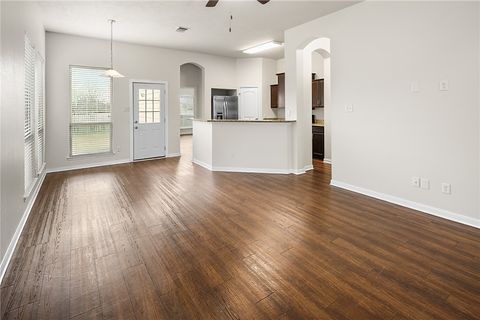 Tiny photo for 2812 Silver Oak Drive, College Station, TX 77845 (MLS # 26000630)