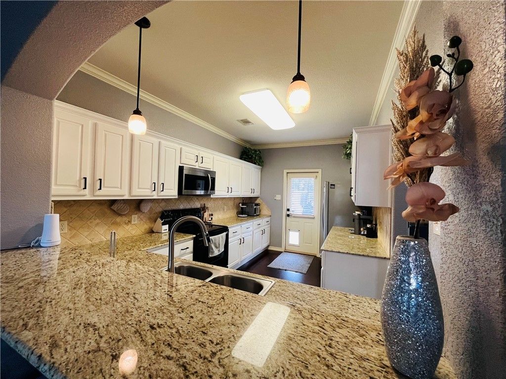 Photo of 3203 Corporal Road, College Station, TX 77845 (MLS # 25010837)