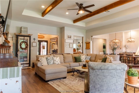 Tiny photo for 5036 Glory Road, Bryan, TX 77808 (MLS # 26007154)