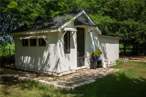 Tiny photo for 5036 Glory Road, Bryan, TX 77808 (MLS # 26007154)