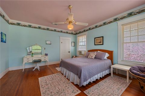 Tiny photo for 501 W Buck Street, Caldwell, TX 77836 (MLS # 26002644)