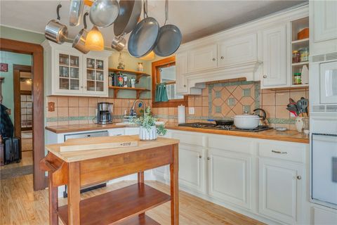 Tiny photo for 501 W Buck Street, Caldwell, TX 77836 (MLS # 26002644)