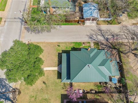 Tiny photo for 501 W Buck Street, Caldwell, TX 77836 (MLS # 26002644)
