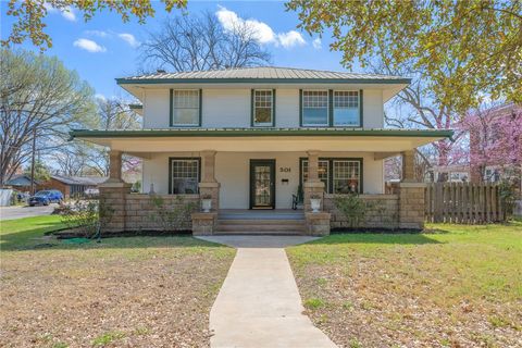 Tiny photo for 501 W Buck Street, Caldwell, TX 77836 (MLS # 26002644)