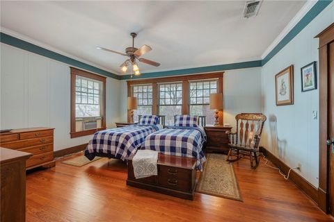 Tiny photo for 501 W Buck Street, Caldwell, TX 77836 (MLS # 26002644)