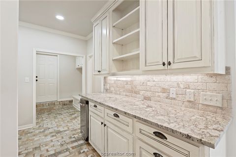 Tiny photo for 4848 Close Quarters (PVT) Circle, College Station, TX 77845 (MLS # 26003779)