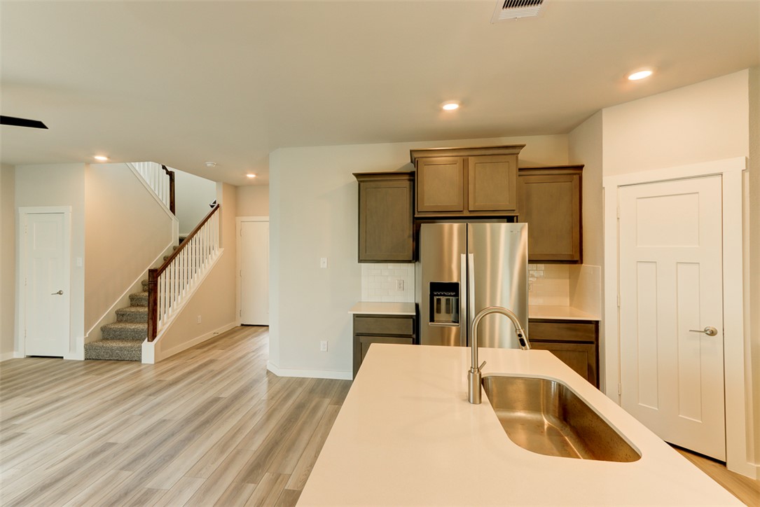 College Station, Texas 77845, United States, 3 Bedrooms Bedrooms, ,3 BathroomsBathrooms,Residential,Active,148963