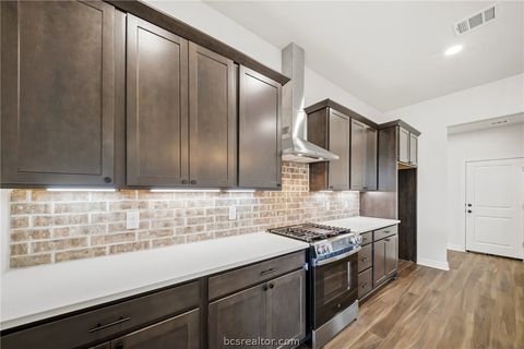 Tiny photo for 105 Court-Side Drive, Snook, TX 77878 (MLS # 26005723)