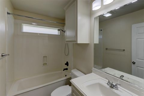 Tiny photo for 3923 Incourt Lane, College Station, TX 77845 (MLS # 26003406)