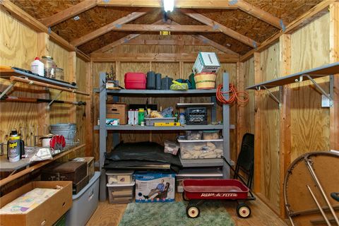 Tiny photo for 409 W Morgan Street, Franklin, TX 77856 (MLS # 25013021)