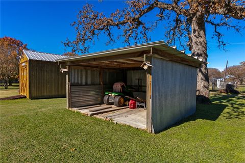 Tiny photo for 409 W Morgan Street, Franklin, TX 77856 (MLS # 25013021)